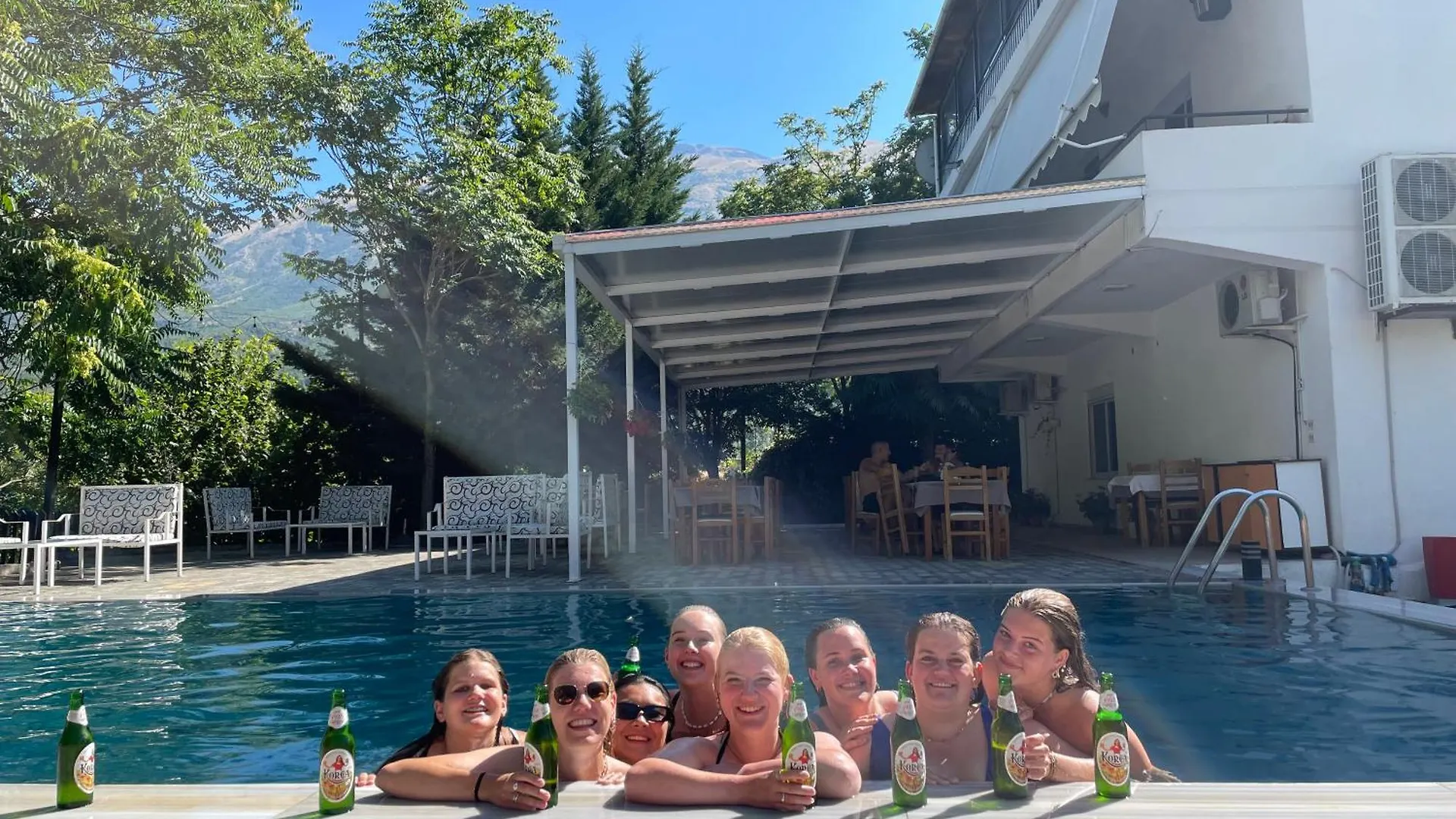 Hotel Aroma Permet