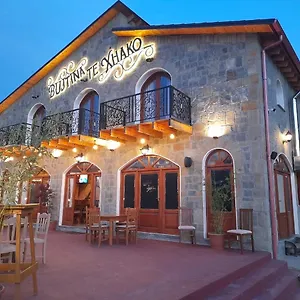 Bujtina Te Xhako Auberge de jeunesse